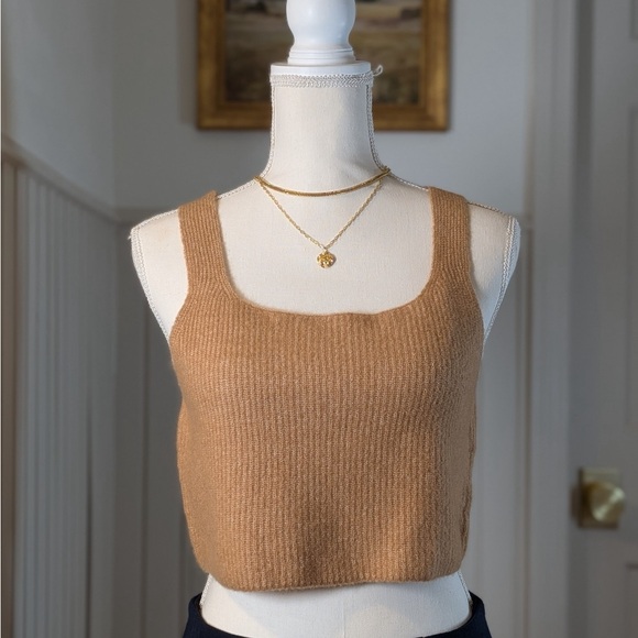 Everlane NWT Camel Ribbed Knit Crop Tank Top Minimalist XL - Picture 1 of 9